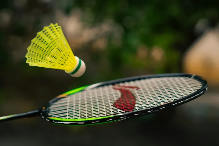 Badmintonas — sporto aikštė stovykloje